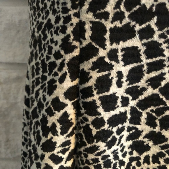 Evan Picone Midi Dress. - Picture 3 of 7